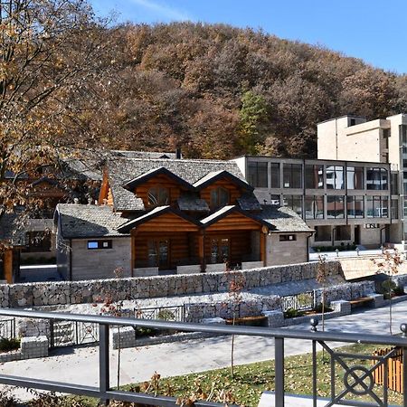 Hotel Emrovic Raj Novi Pazar Esterno foto