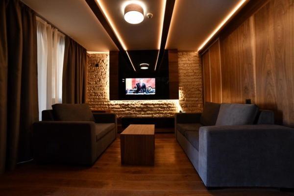 Hotel Emrovic Raj Novi Pazar Esterno foto